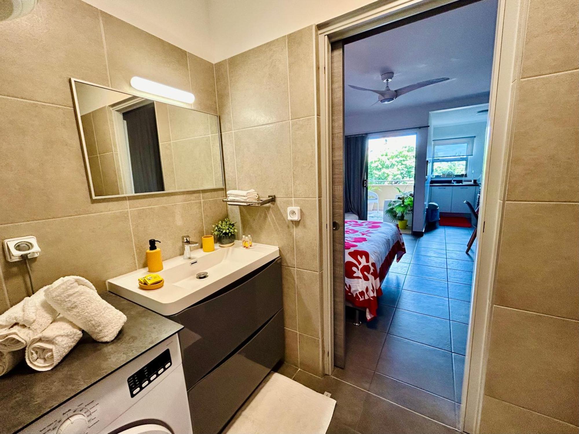 Tehautahi Cozy Lodge 1 Papeete  Eksteriør billede